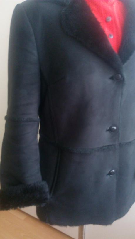 Kozuch z brúsenej kože fazonkovy strih, 40