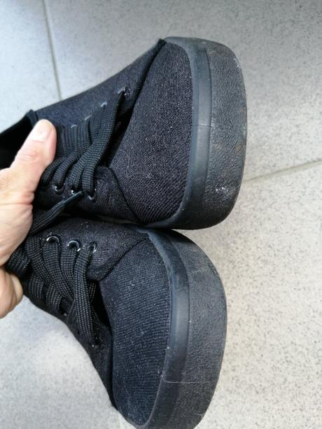 Lesklé tenisky, anatomic,37