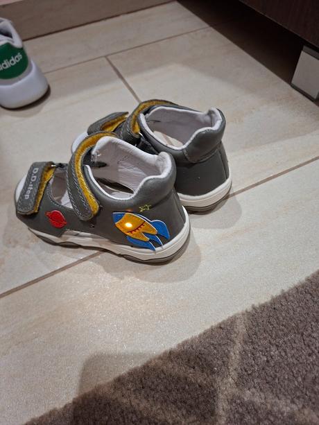 Detské sandále svietiace dd step 24, d.d.step,24