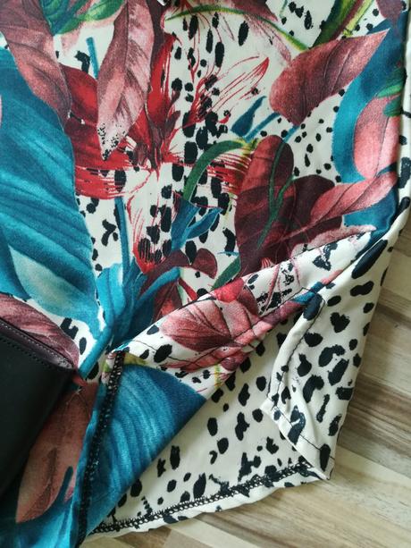 Vzorovaná blúza - znížená cena, m