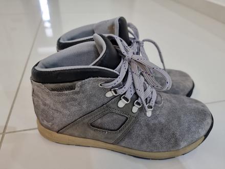 Predám topánky timberland, timberland,35