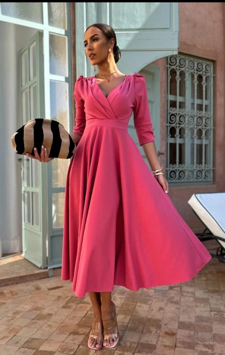 Nove, elegantne saty, s