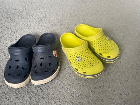 2x crocsy, coqui,34