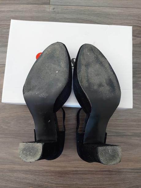 Čierne semišové lodičky, 40