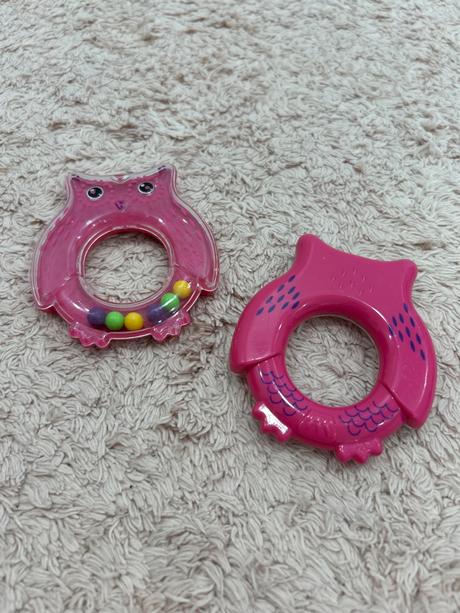 Ružová hrkálka v tvare sovičky, 