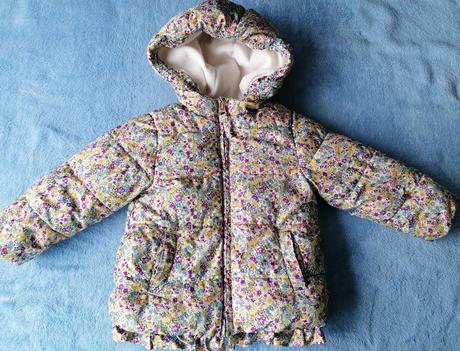 Kvietkovana bundička, next,92