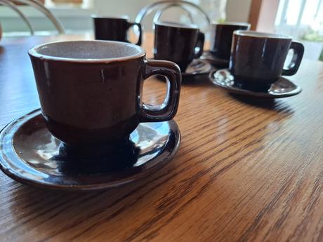 Poháre a podšalky, 