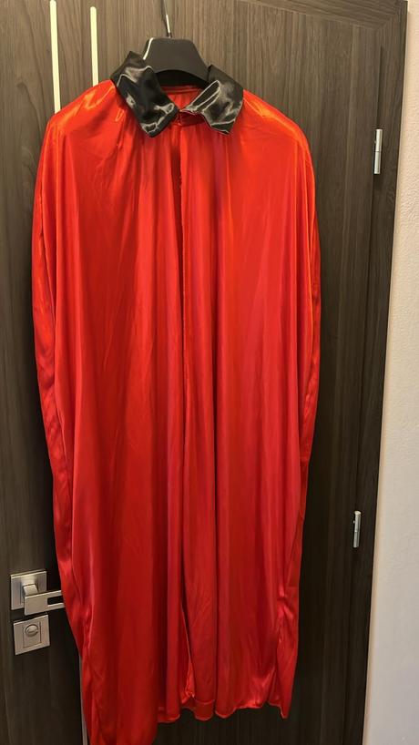 Čarodejníckych plášť, 