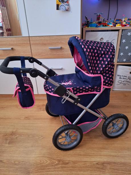 Kočík pre bábiky, 