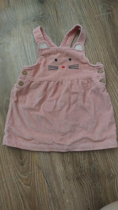 Menčestrová suknička, lupilu,74