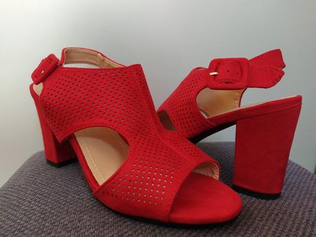 Sandálky, 36 / 38 / 41