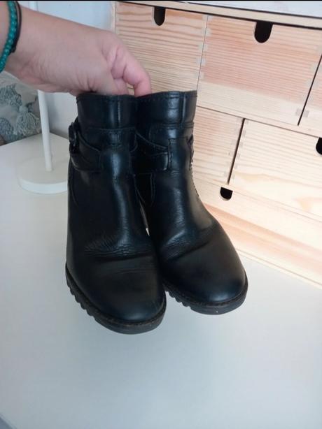 Kožené členkové čižmy fly london 38, 38