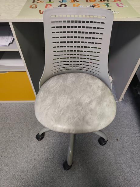 Nábytok do detskej izby, 5 ks,