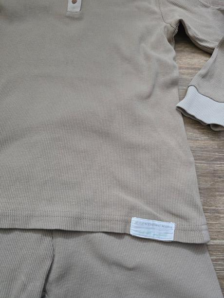 Pyžamo č.122, zara,122