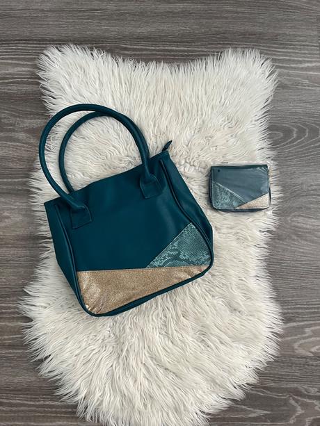 Kabelka + peňaženka, 