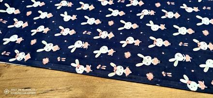 Bavlnená látka - zajačik na hojdačke - cena za 10, 