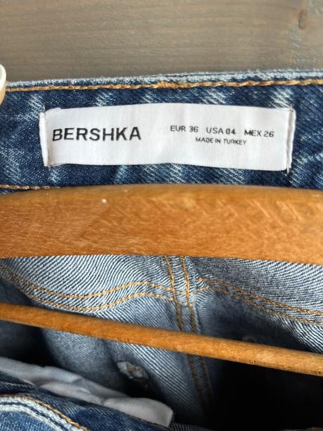 Bershka široké rifle, bershka,s