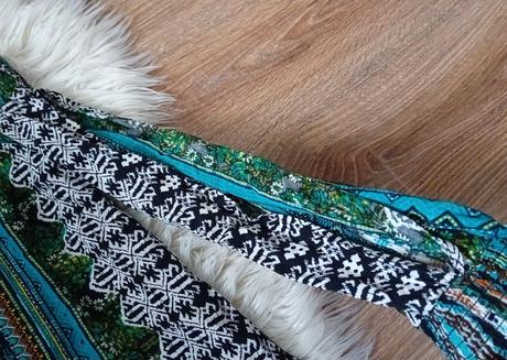 Carmen blúzka zn. l.b.c., m