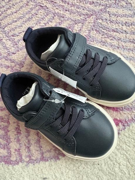 Nove tenisky next, next,22