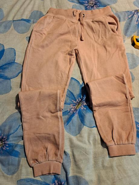 Tepláky, pepperts,146