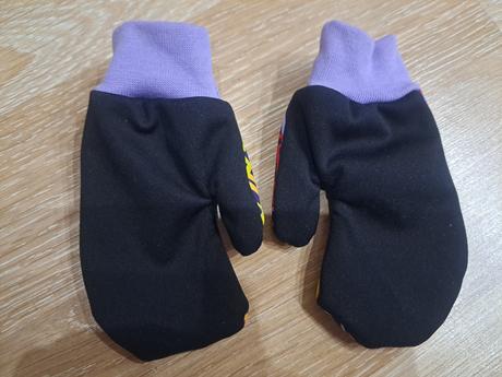 Rukavice softshell, 104