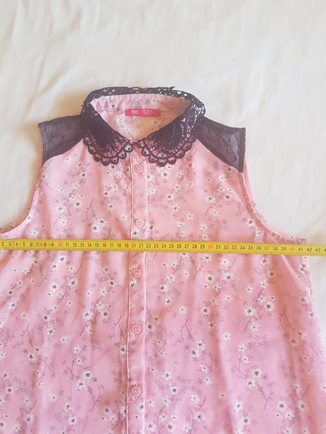 Priesvitná bluzka, 158