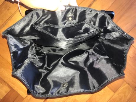 Dámska krásna kabelka - čiernobiela,