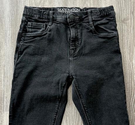 Čierne slim rifle, c&a,176