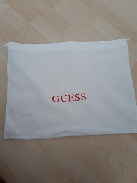Guess obal na tašku, 