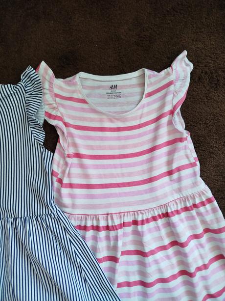 Darujem za postovné c.122/128, h&m,128