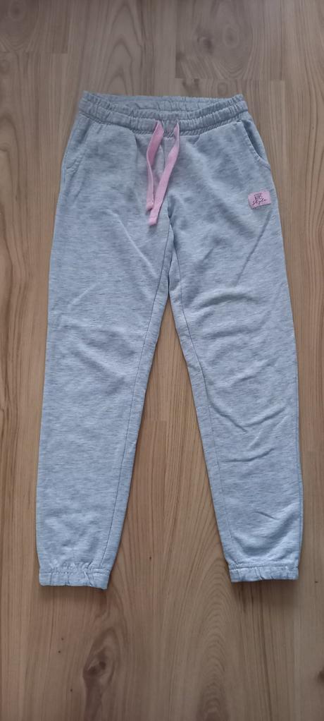 Teplaky, pepperts,134