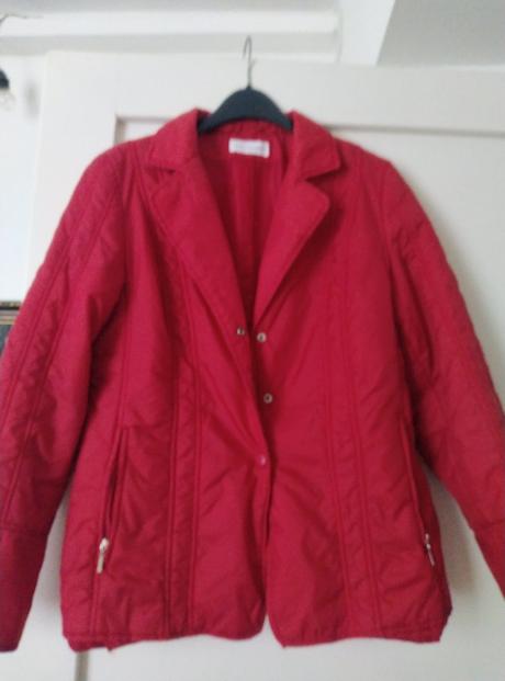 Prechodny kabát, 40