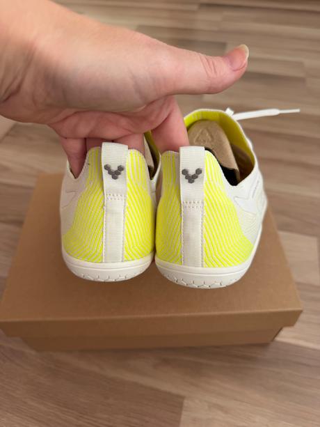 Vivobarefoot, vivobarefoot,42