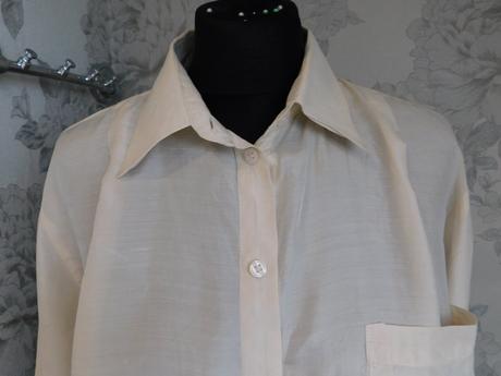 Hodvabna košelova bluzka, 44