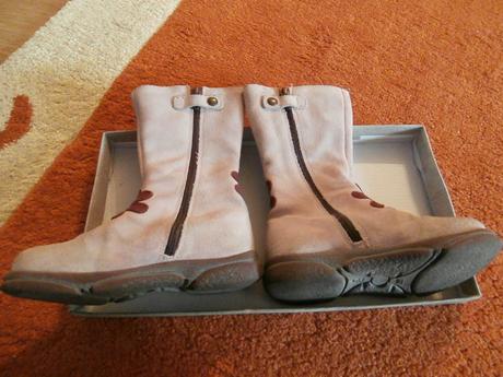 Čižmy č.25,čižmičky so zapínaním na zips, 25