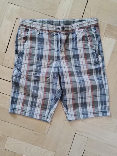 Kraťasy, benetton,158