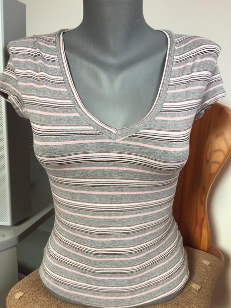 Dámske obtiahnuté tričko , s