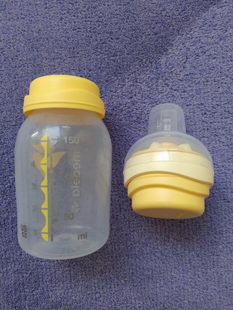 Medela manualni odsavacka, 