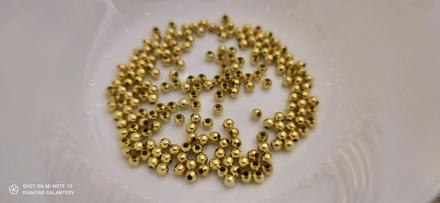 Korálky kovové 4 mm- rôzne farby balenie 200 kusov, 