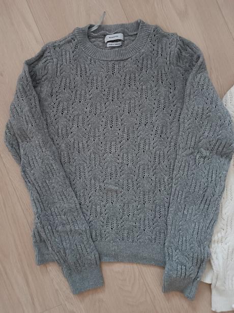 2x pulovrik, reserved,s