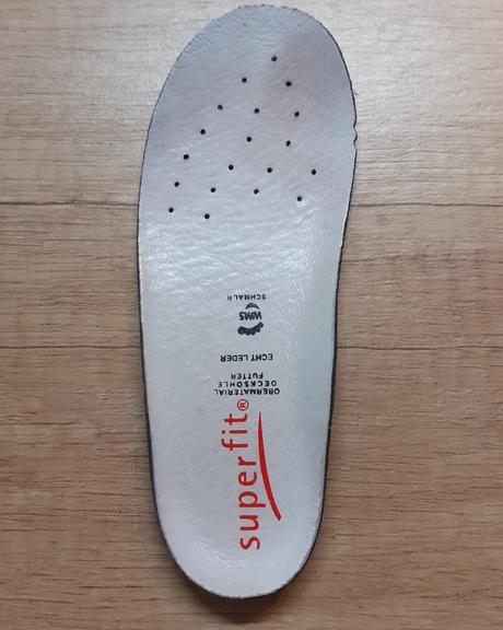 Superfit č.22 pre dievčatko - top stav, superfit,22