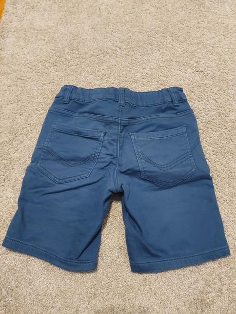 Krátke nohavice, takko,134