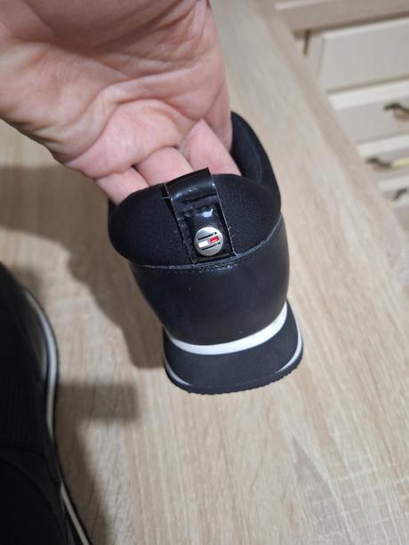 Damske tenisky hilfiger, tommy hilfiger,40