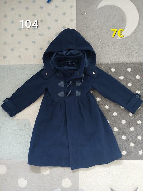 Dlhy dievcensky kabat 104, 104