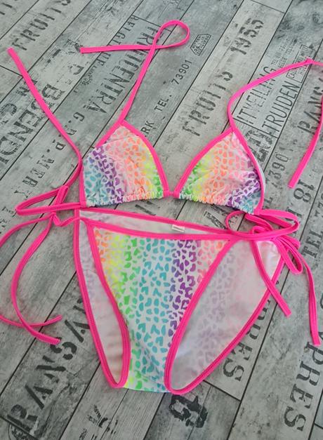 Viacfarebne plavky, l