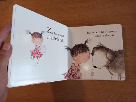 Zoe and beans leporela, 