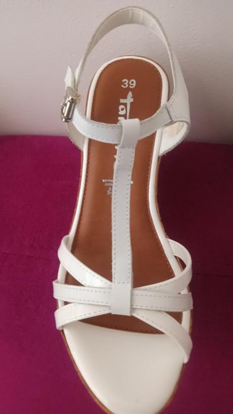 Nové letné ľahučké sandále zn. tamaris, 39