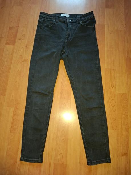 Dámske rifle, reserved,38