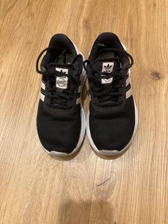 Chlapčenské tenisky, adidas,28