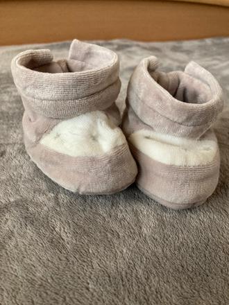 Capacka newborn, <17